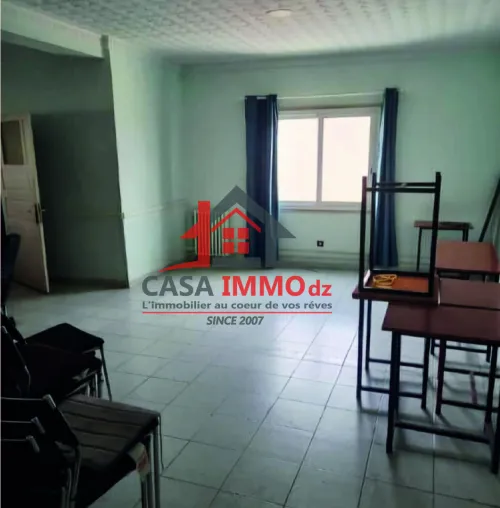 Vente Appartement Niveau de villa F10+ Alger Kouba