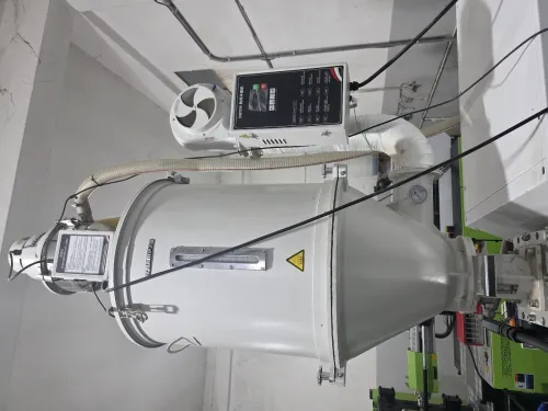 machine d'njection plastique