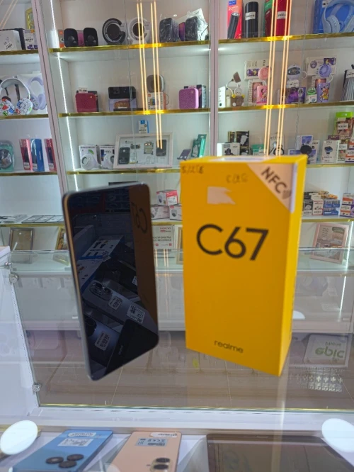 Realme C67