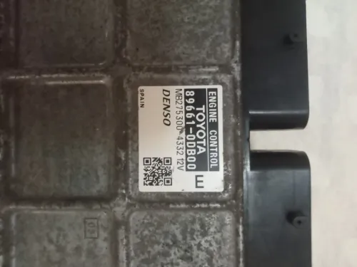 Mémoire : CALCULATEUR MOTEUR TOYOTA YARIS Année 2006-2011