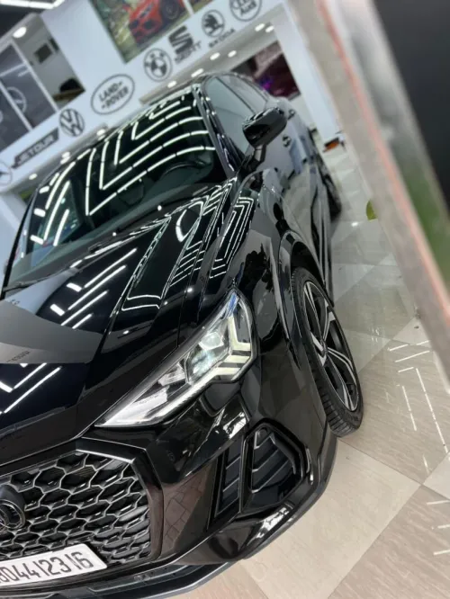 Audi Q3 2023 S-line
