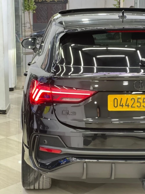 Audi Q3 2023 S-line