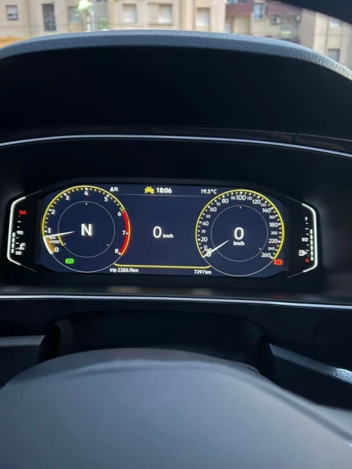 Volkswagen Tahru 2025 XR