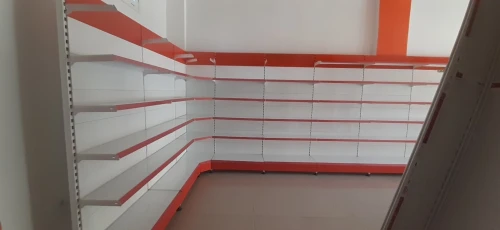 Rayonnage métallique professionnel pour supérettes et grandes surfaces