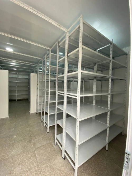 Étagères et rayonnage archives