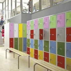 Fabrication vestiaire métallique multicolore/ multi cases / vestiaires salle de sport