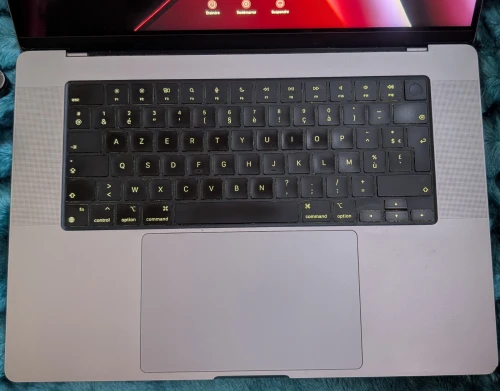 MacBook Pro M1 2021 500Gb/16Gb 16 pouce   