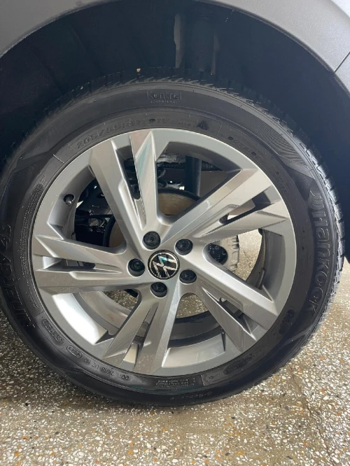Volkswagen Taigo 2023 R-Line