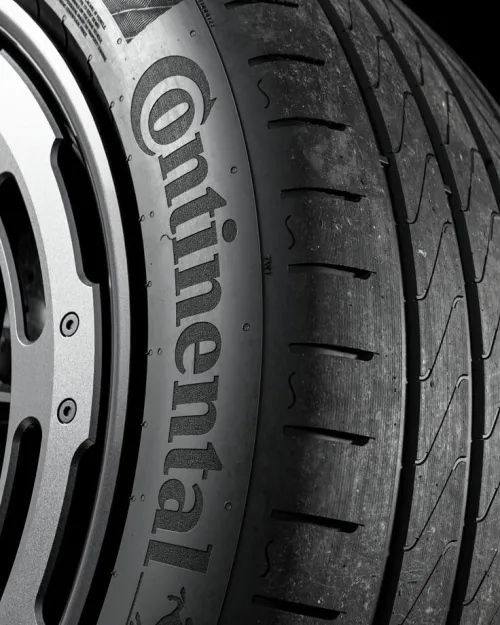 Pneu continental 225/45/17 FR