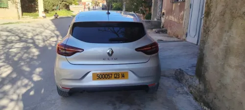 Renault Clio 5  2023 Equilibre