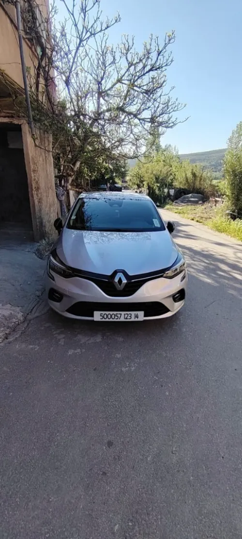 Renault Clio 5  2023 Equilibre