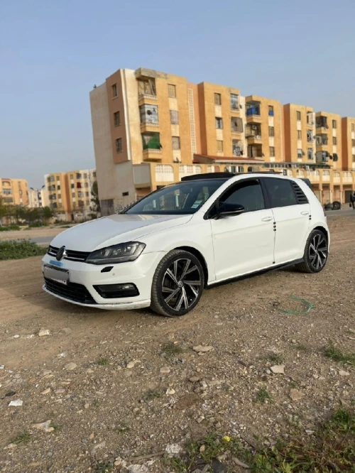 Volkswagen Golf 7 2014 R line
