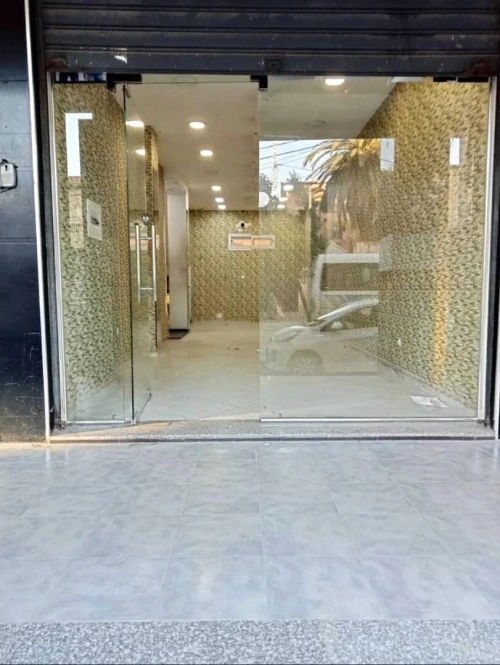 Vitrine en verre trempé 