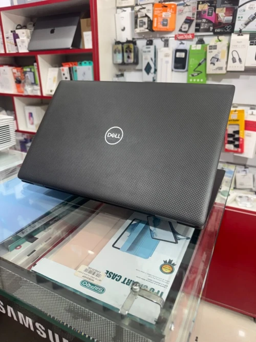 Dell Latitude 7250