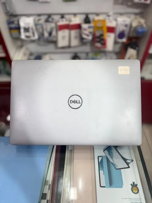 Dell Latitude 5511