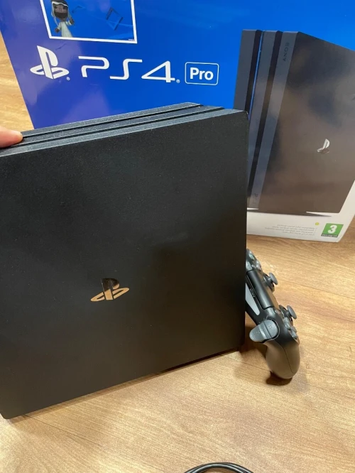 Ps4 pro flache 1tb