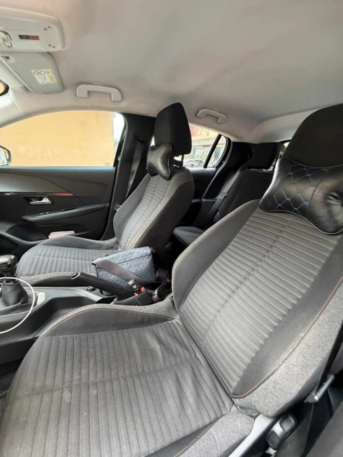 Peugeot 208 2022 Allure