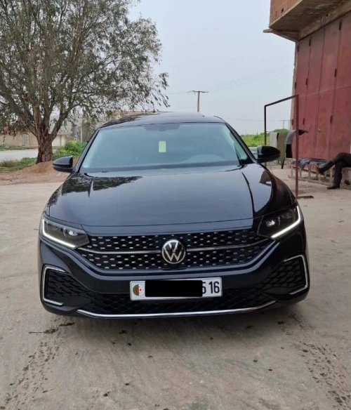 Volkswagen Passat 2025 R Line