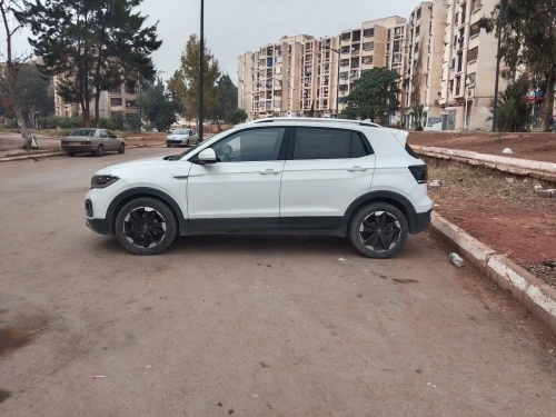 Volkswagen Tacqua 2023 
