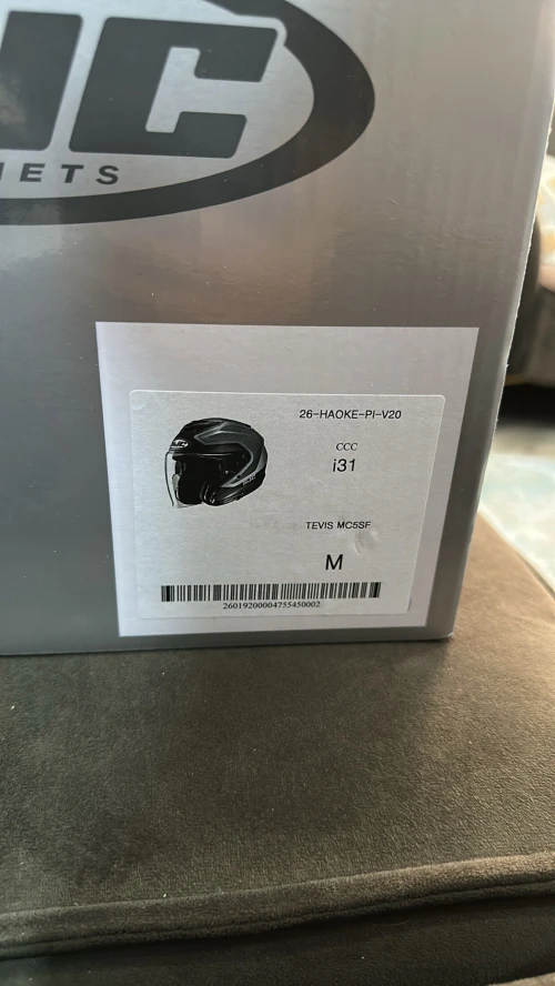 Hjc i31