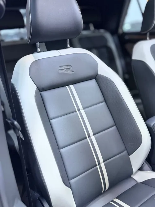 Volkswagen T-Roc 2025 R-Line 