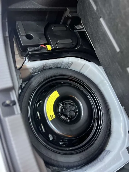 Volkswagen T-Cross 2025 R-line