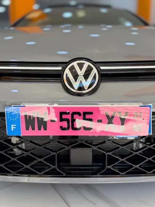 Volkswagen Golf 8 2025 R-Line