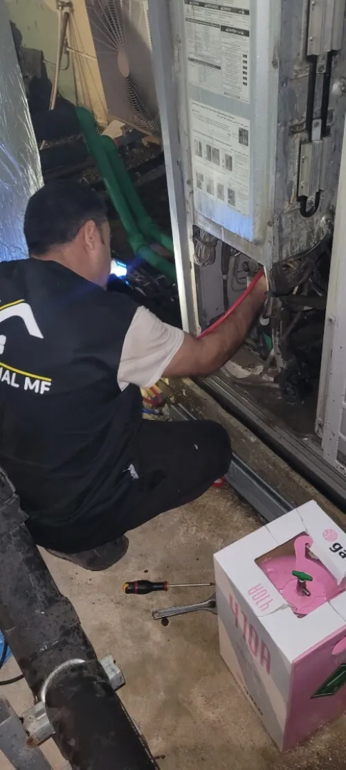 Maintenance de systèmes de climatisation VRV