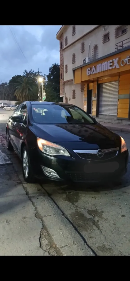 Opel Astra 2012 SPORT