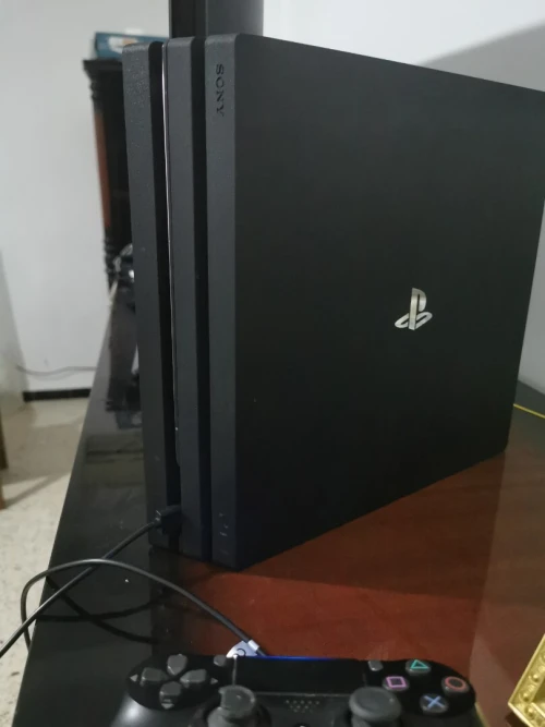 Playstation 4 Pro 1To