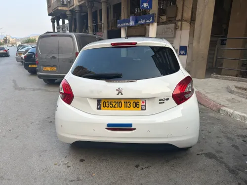 Peugeot 208 2013 Allure