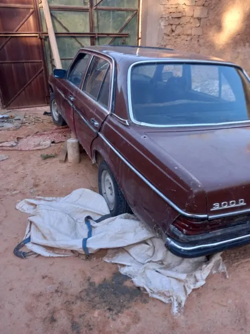 Mercedes 300D 1985 300D