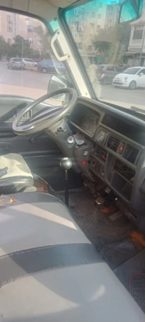 Mazda Mini bus 2000