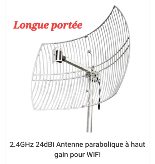 antenne parabolique à grille longue portée et le Wi-Fi. 
