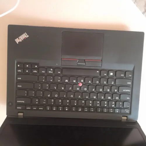 Laptop lenovo tactile i5 / 20GB RAM / SSD 256GB