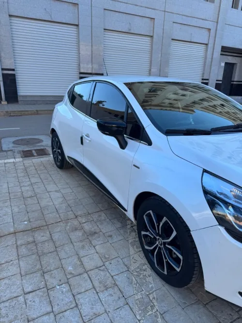 Renault Clio 4 2019 Limited 2