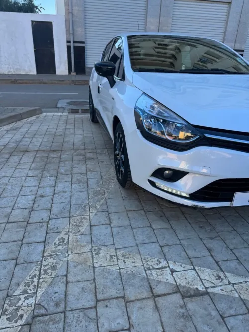 Renault Clio 4 2019 Limited 2