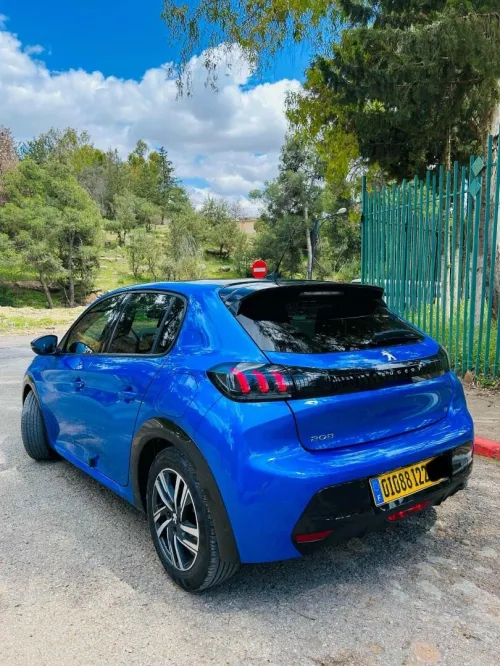 Peugeot 208 2022 