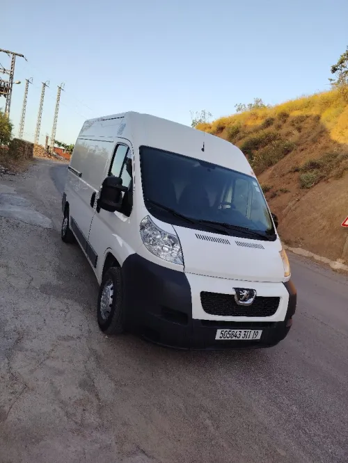 Peugeot Boxer 