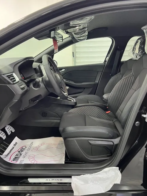 Renault Clio 5  2026 Esprit Alpine