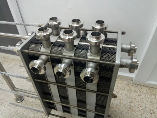 Échangeur de chaleur à plaques en acier inoxydable (4 compartiments)