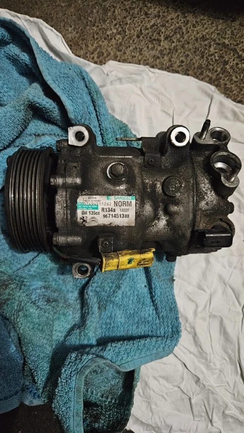 Vend Compresseur Clim peugeot Citroen