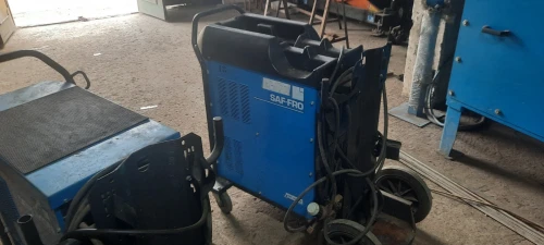 A VENDRE POSTES À SOUDER TIG, MIG , PLASMA