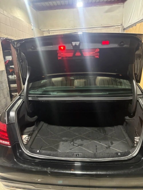 Mercedes Classe E 2014 AVANTGARDE Pack AMG