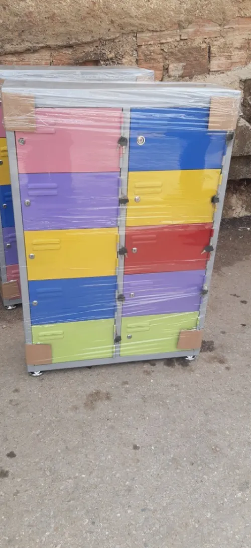 Casier pour écolier / Casier Scolaire / Casier enfant / Vestiaire métallique / Armoire métallique