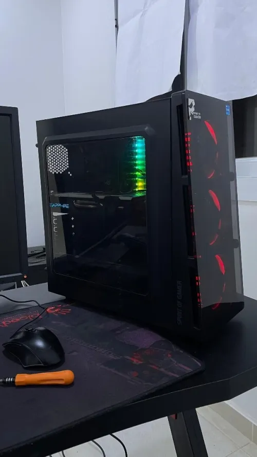 PC Gamer ASUS ROG STRIX H370-I GAMING + I5 + RX570 8gb + 16GO RAM + SSD NVME 500GB