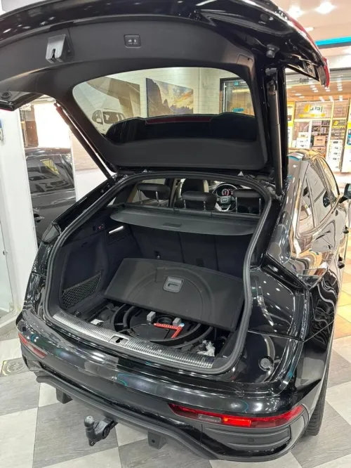Audi Q5 2024 SLIN