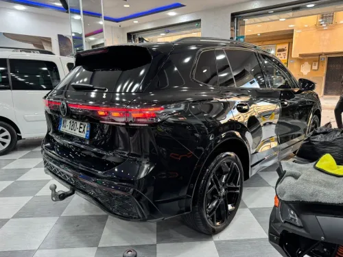 Volkswagen Tiguan 2025 RLIN