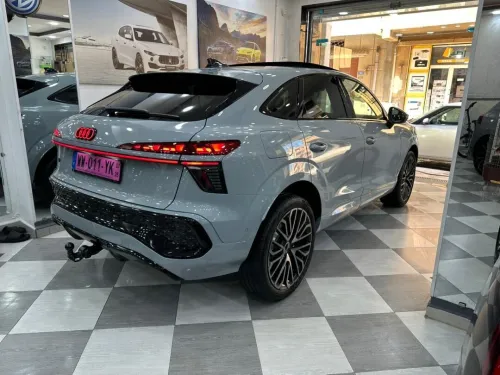 Audi Q3 2026 SLIN