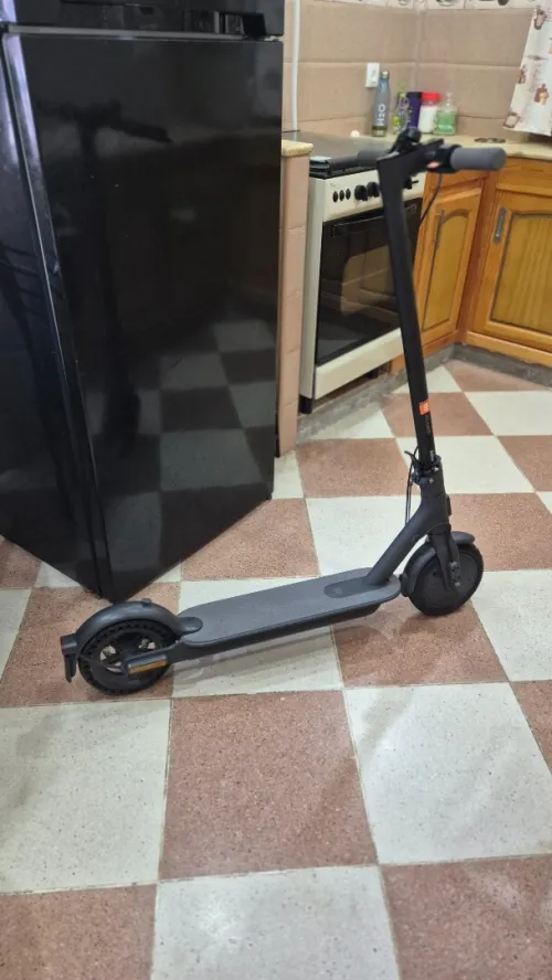 Trottinette électrique ninbot très bon état b chargeur d origine jaya caba France 
